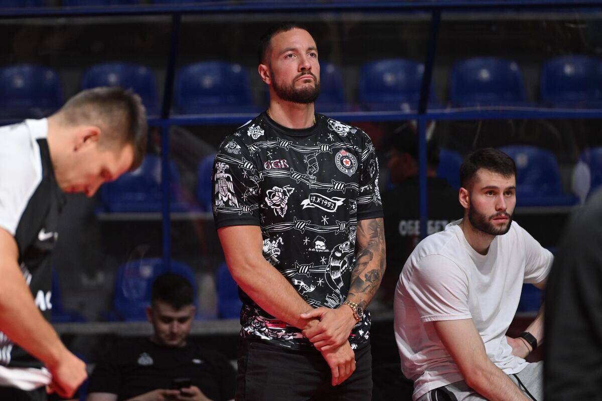 Partizan - Crvena zvezda (2).JPG