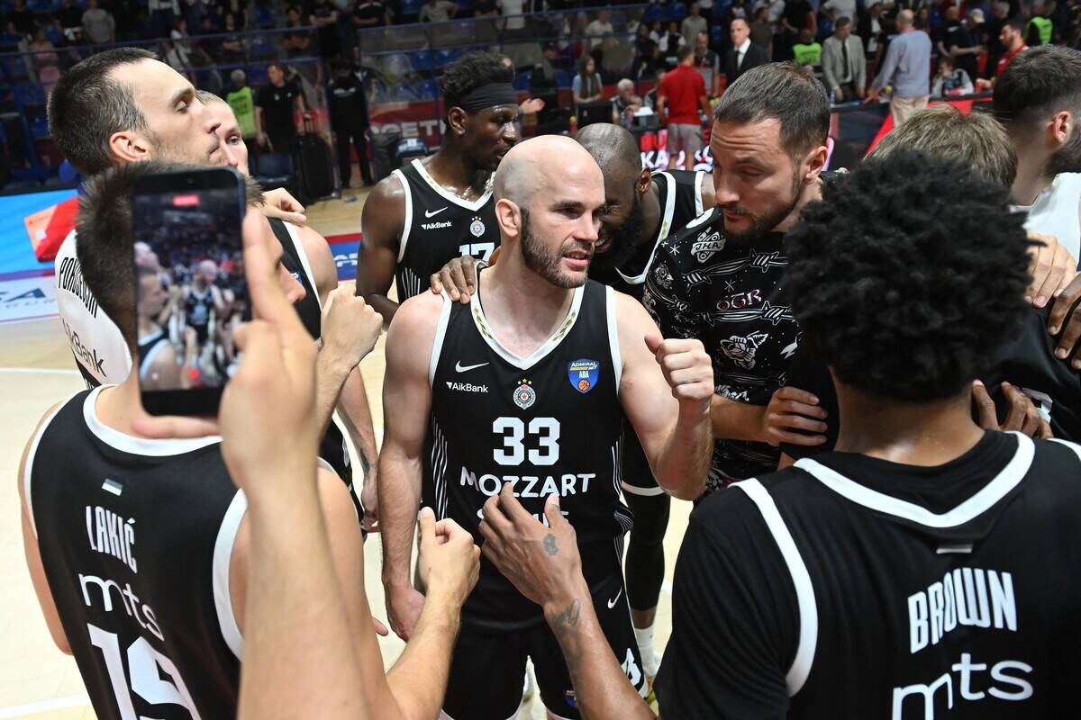 Partizan - Crvena zvezda (5).JPG