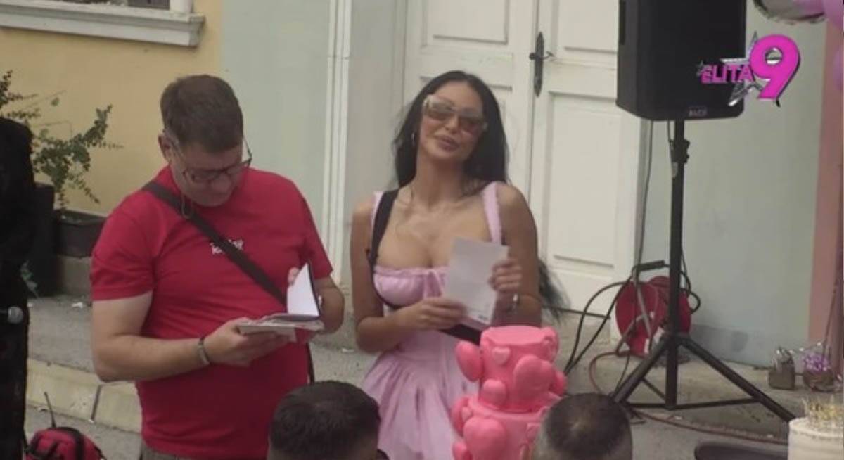 Maja Marinković rođendan u Eliti 9 (3).jpg