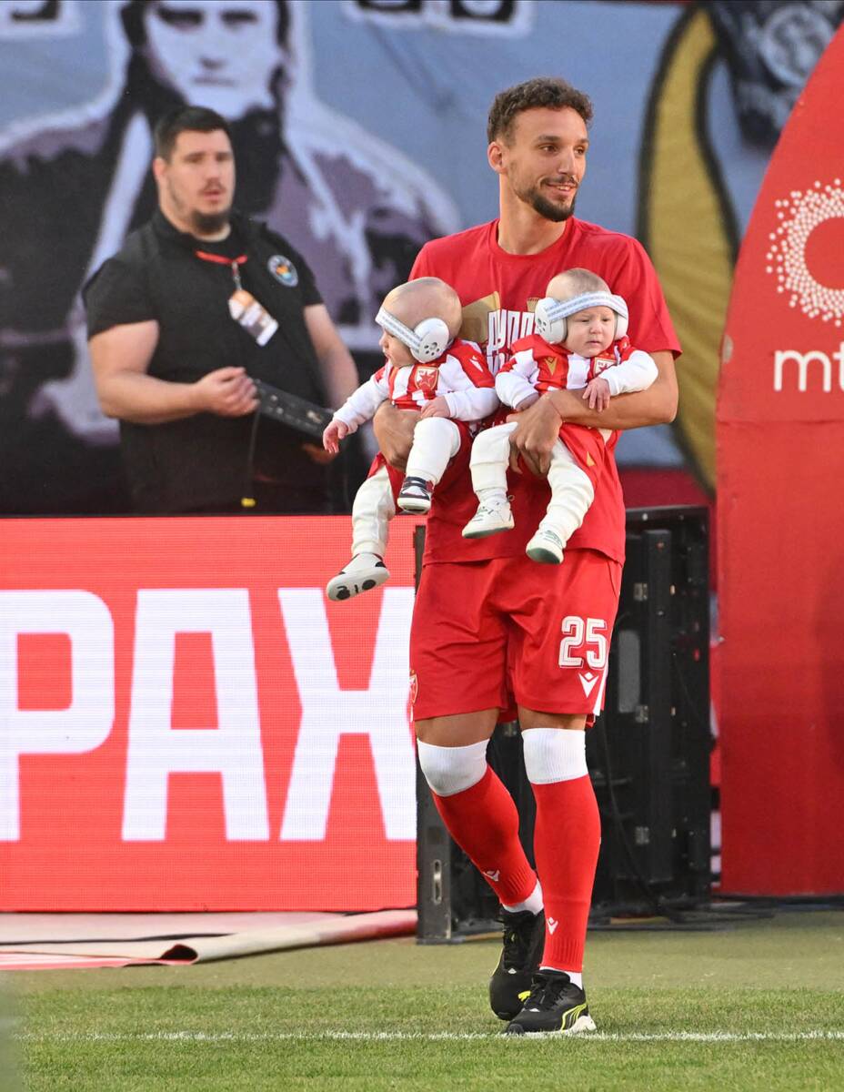 Crvena zvezda - OFK Beograd (1).jpg