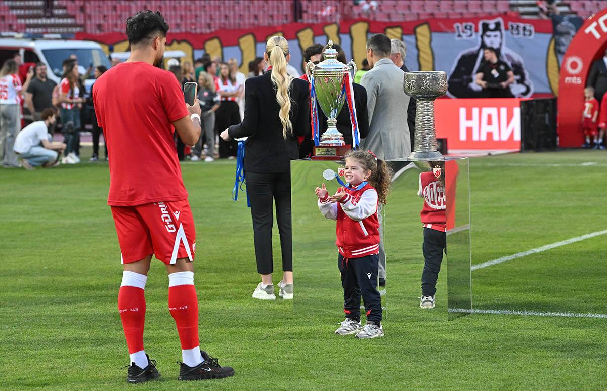 Crvena zvezda - OFK Beograd (12).jpg