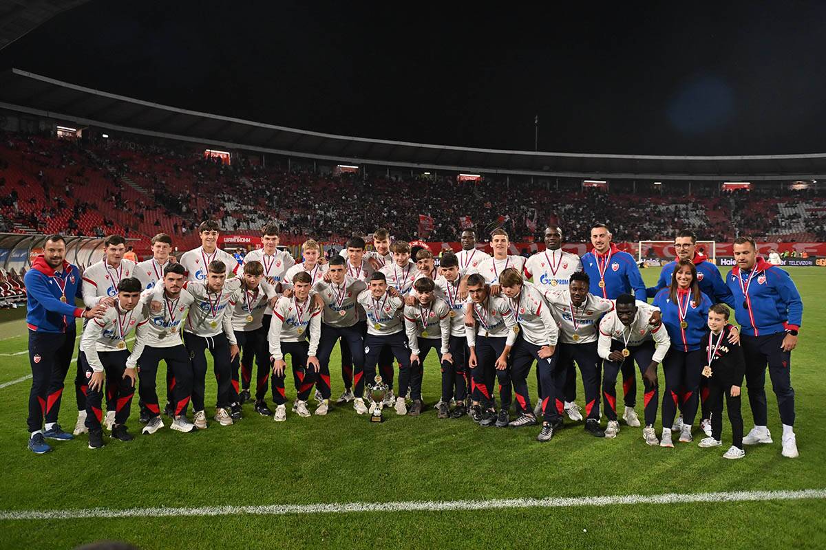 Crvena zvezda - OFK Beograd (1).jpg