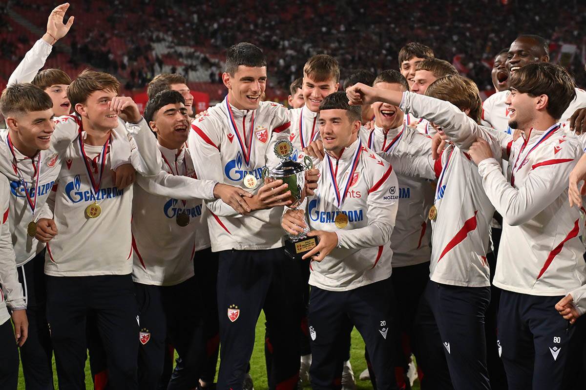 Crvena zvezda - OFK Beograd (7).jpg