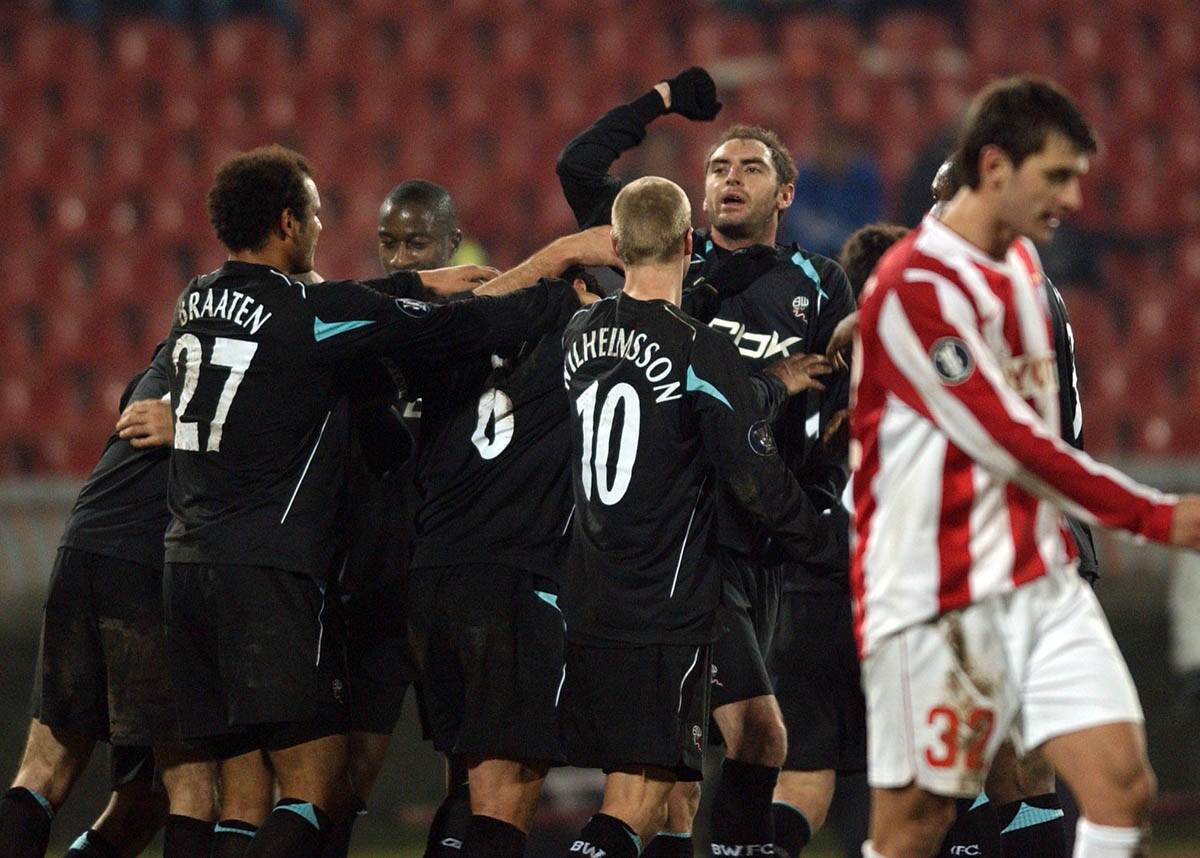 Bolton Crvena zvezda (2).jpg