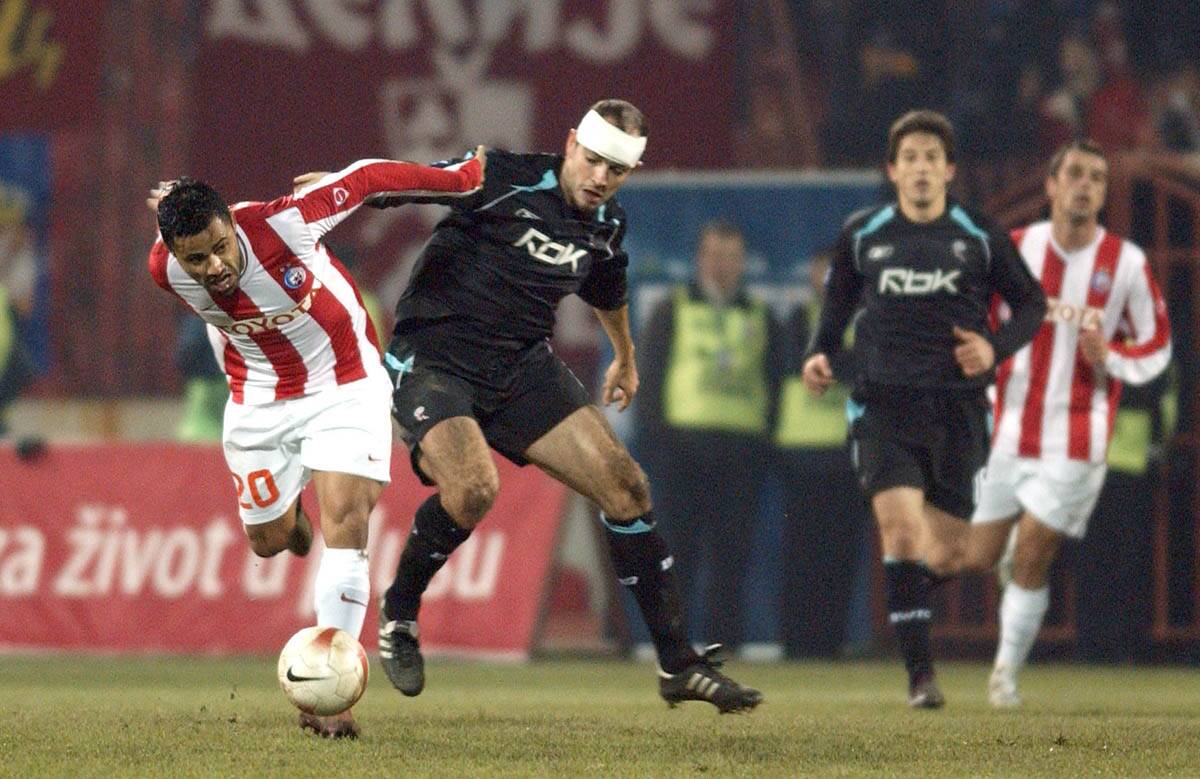 Bolton Crvena zvezda (7).jpg