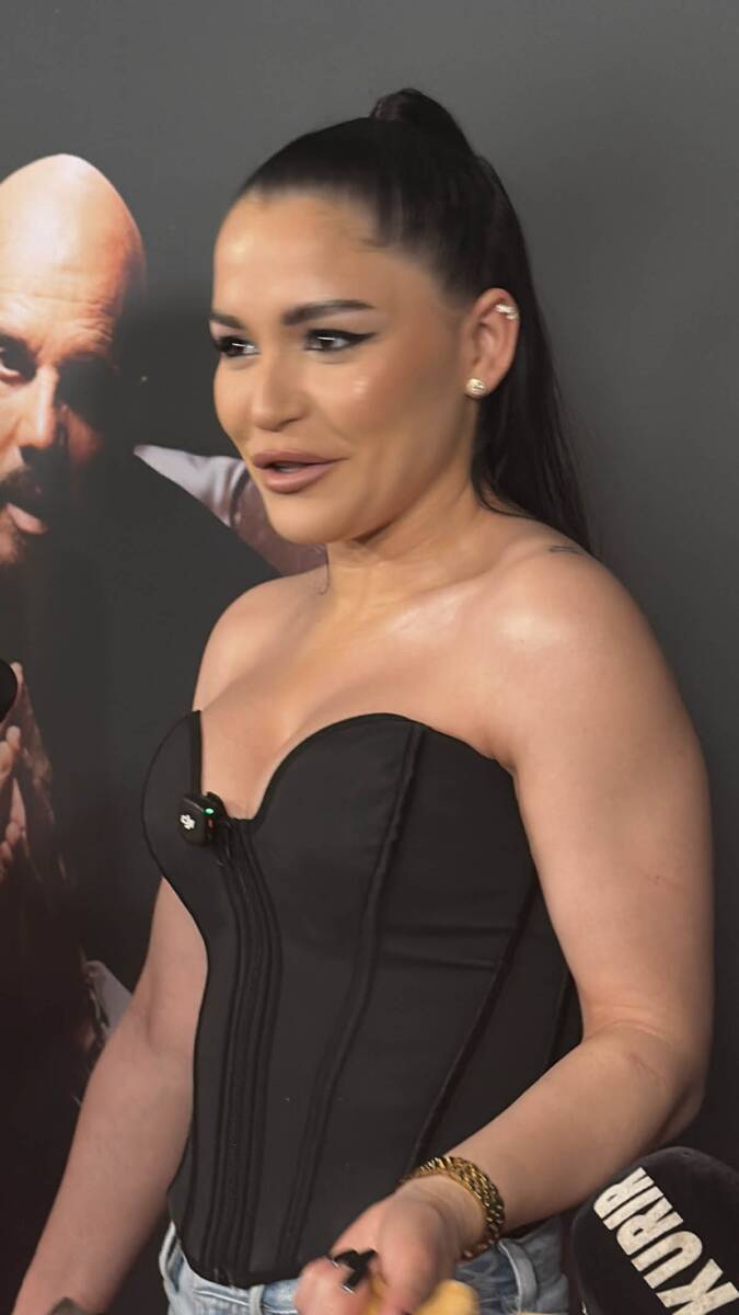 Aleksandra Mladenović (6).jpg