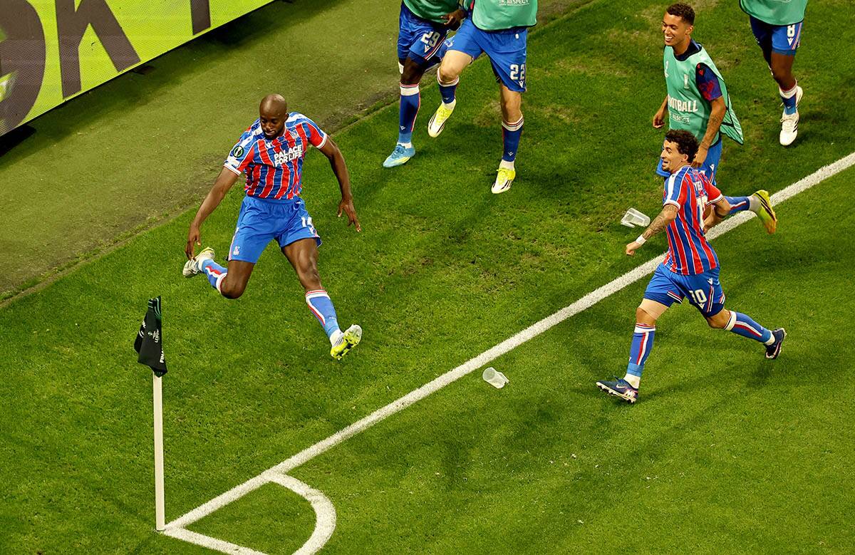 Crystal Palace vs Rayo Vallecano  (8).jpg