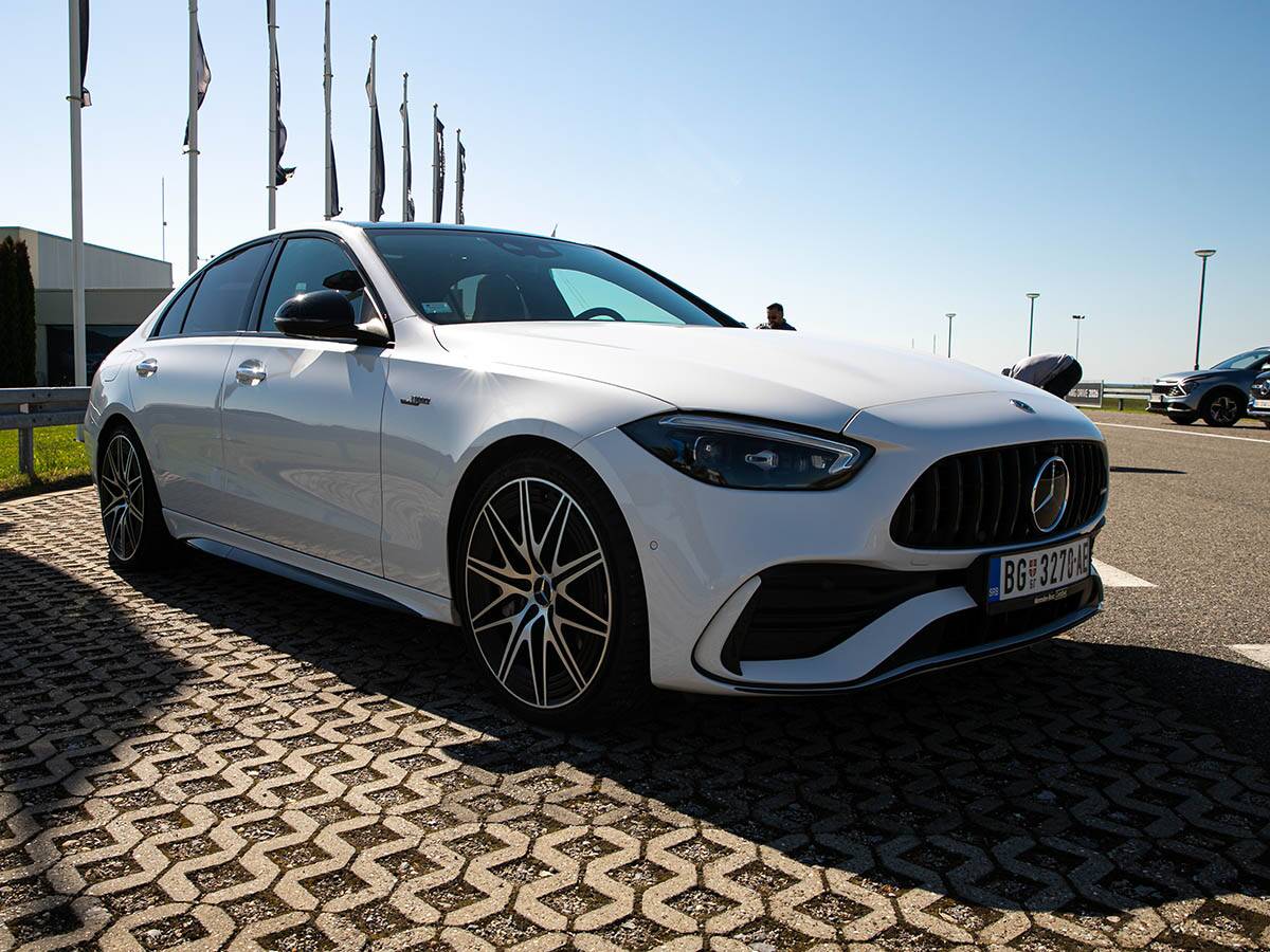 C 43 4M (9).jpg