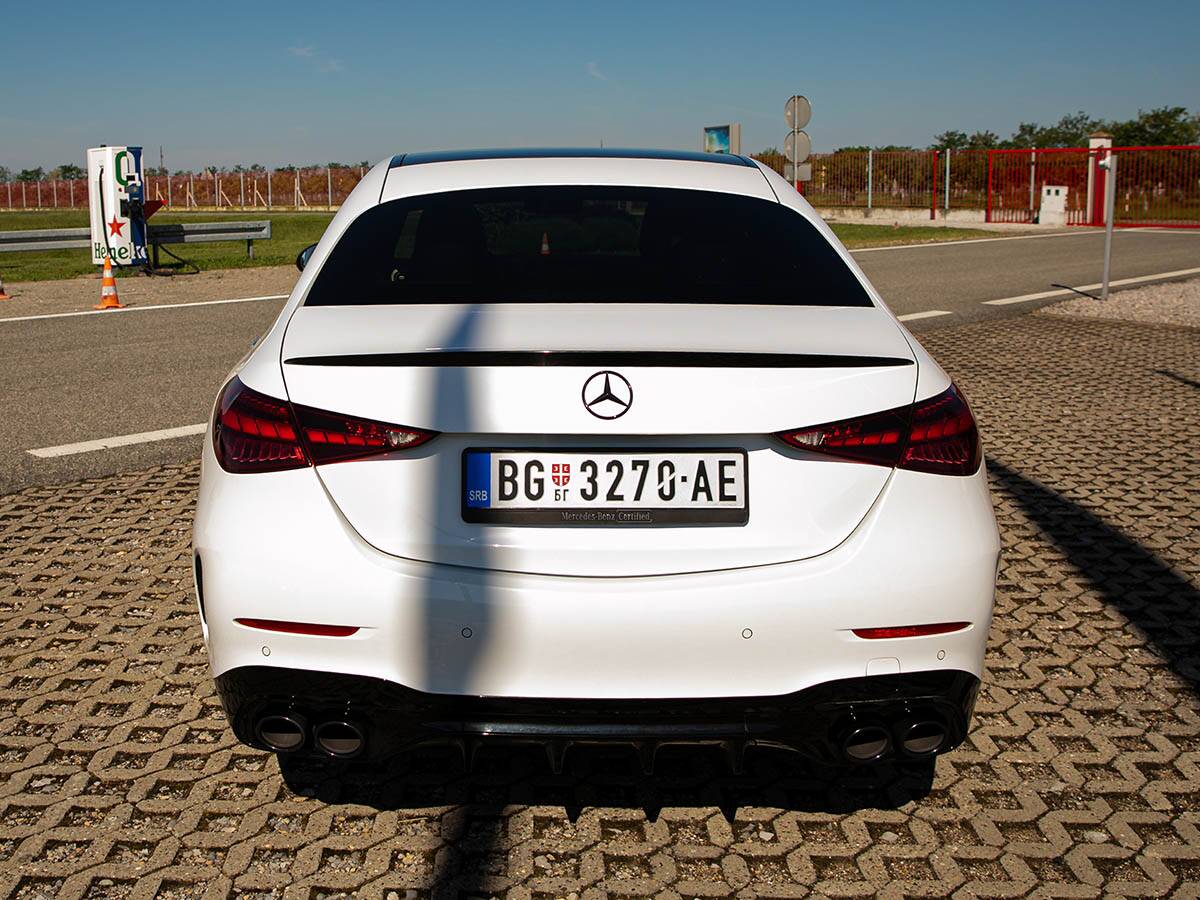 C 43 4M (14).jpg