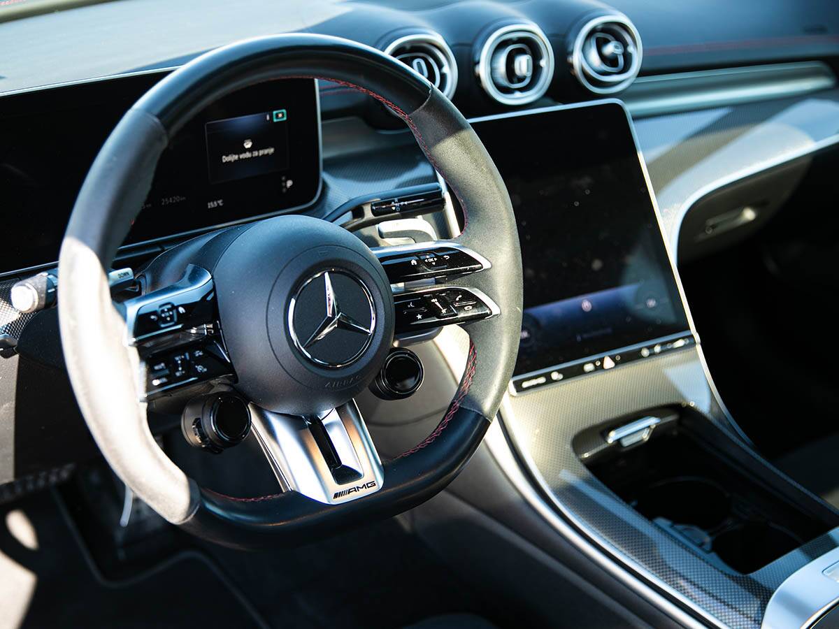 C 43 4M (19).jpg