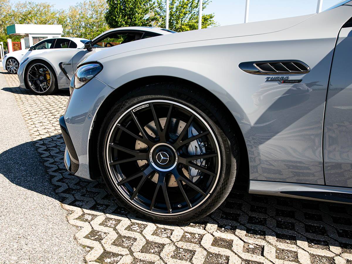 E 53 HYBRID 4M+ (7).jpg