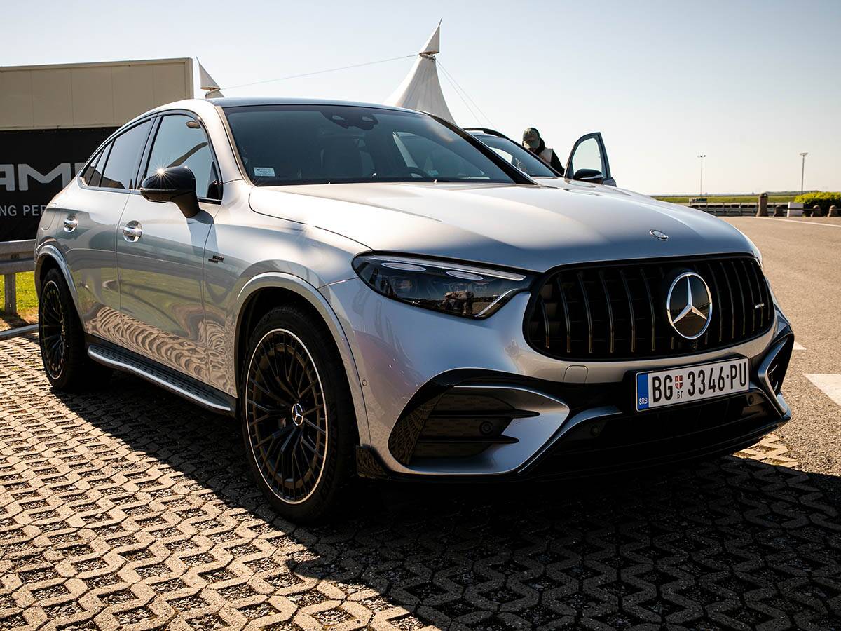 GLC Coupe 43 4M (10).jpg