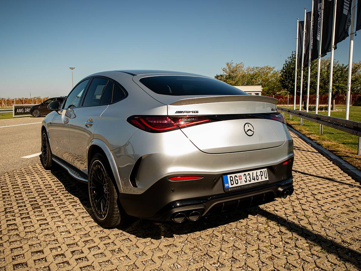 GLC Coupe 43 4M (11).jpg