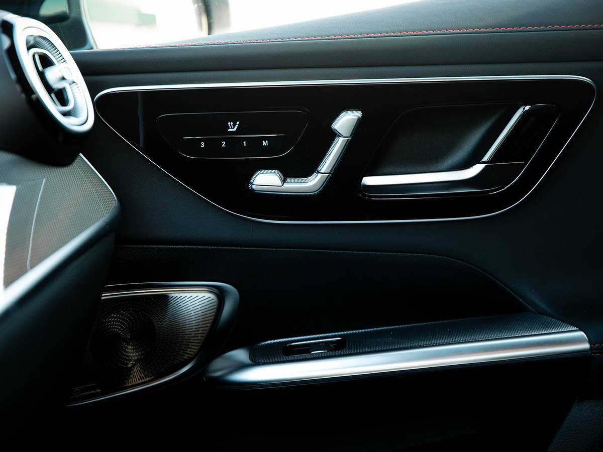 GLC Coupe 43 4M (20).jpg