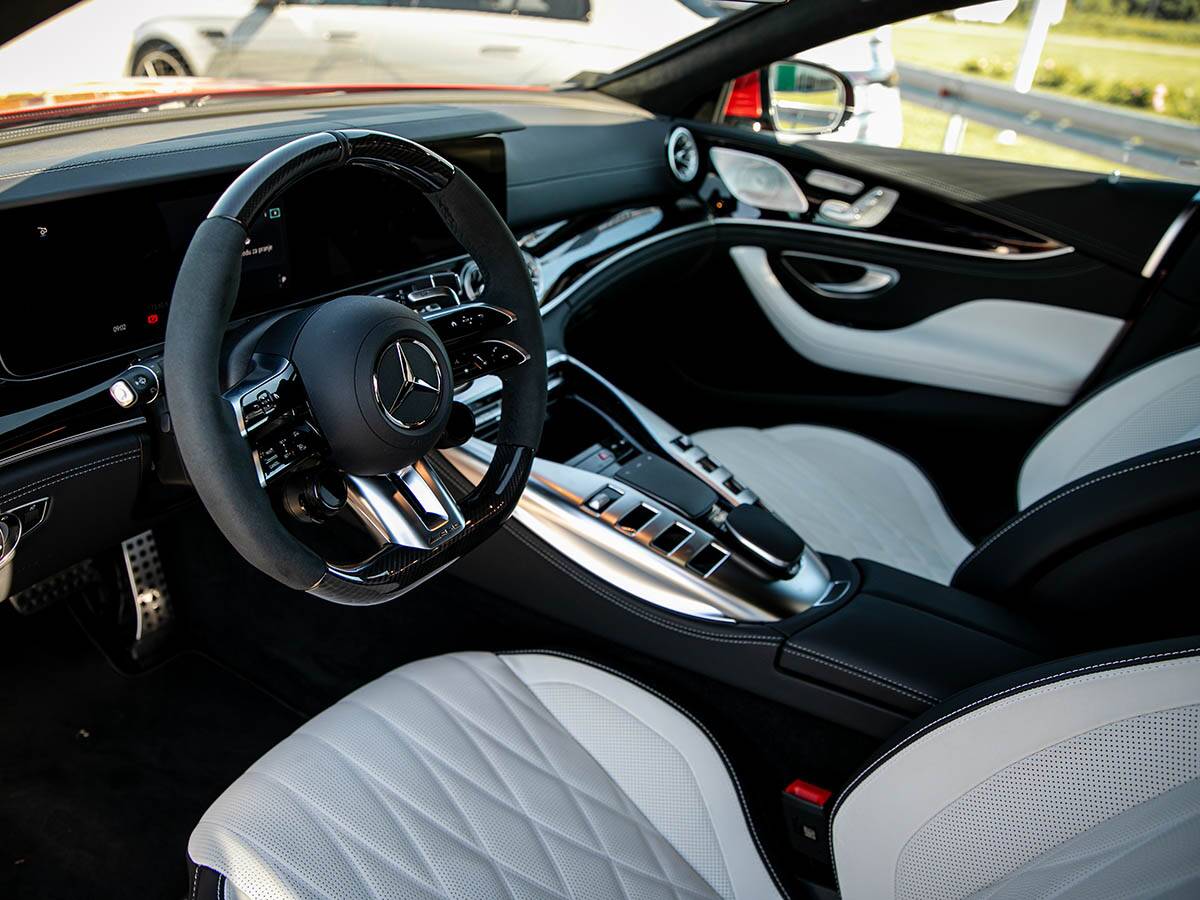 GT 53 4M+ (15).jpg