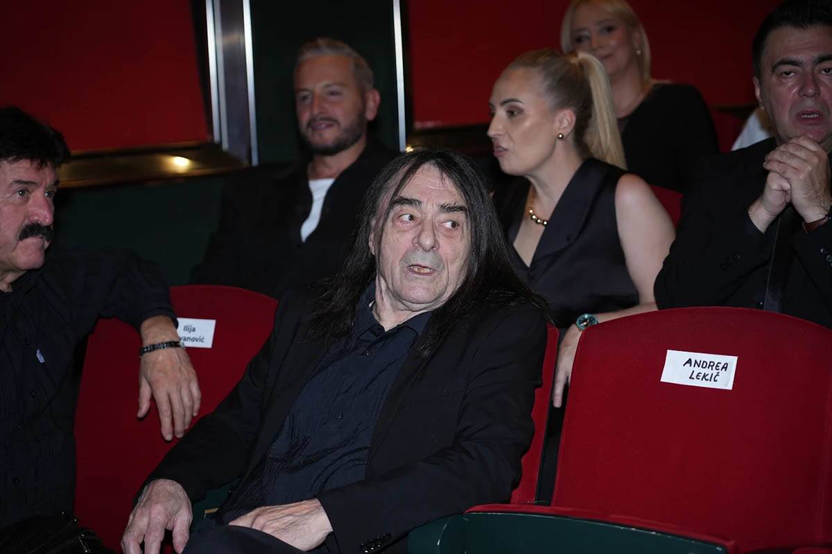 Dado Topić (3).jpg
