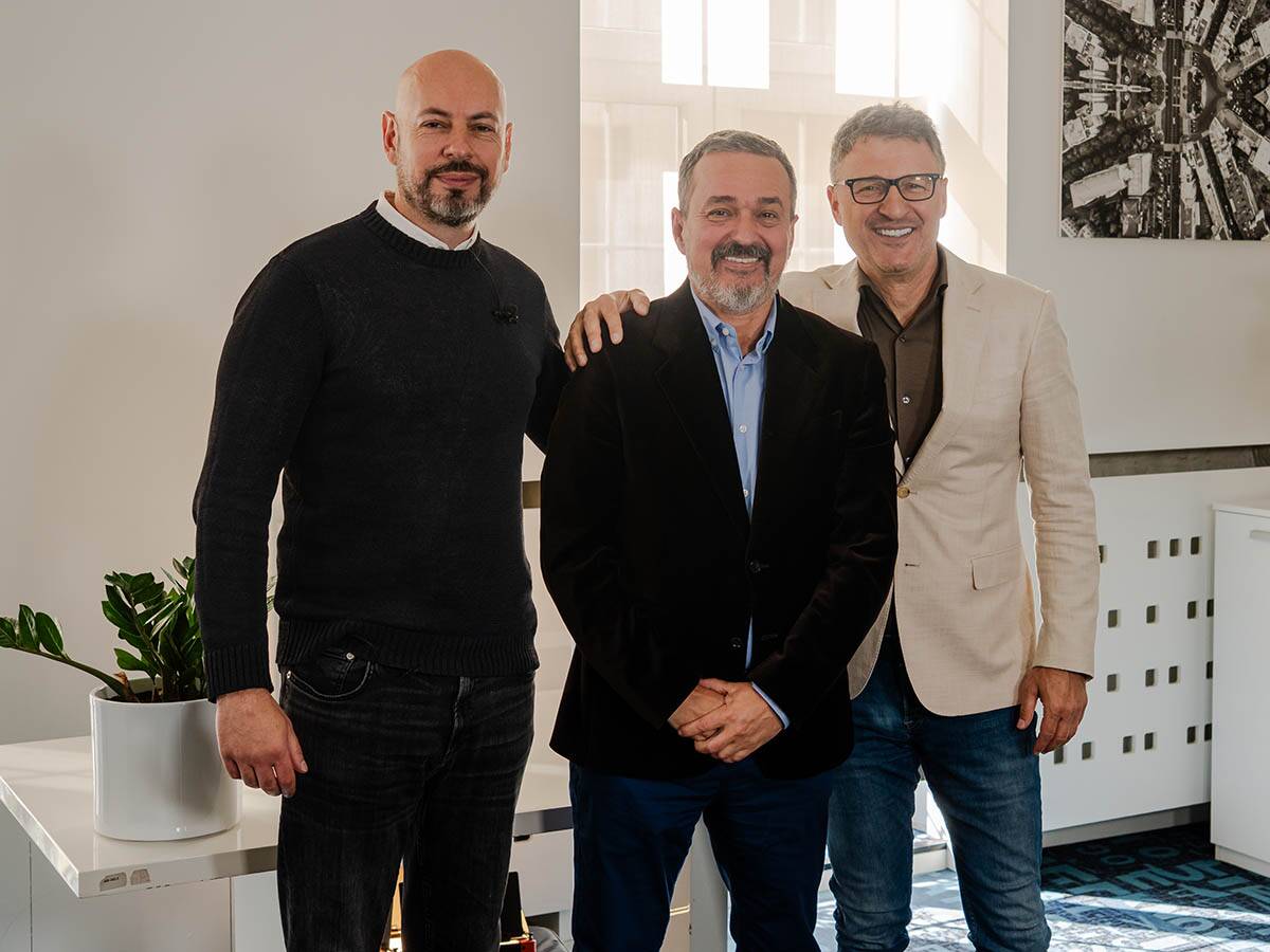 Dragan Petrović, Emil Volak, Lazar Radulović podkast 3xBIZNIS