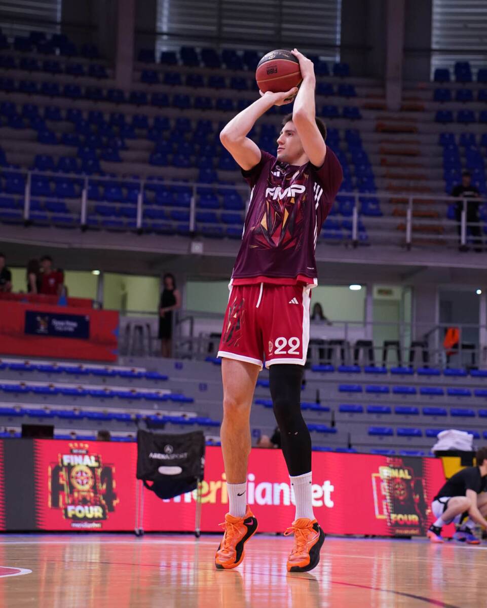 Partizan FMP F4 KLS (7).jpg