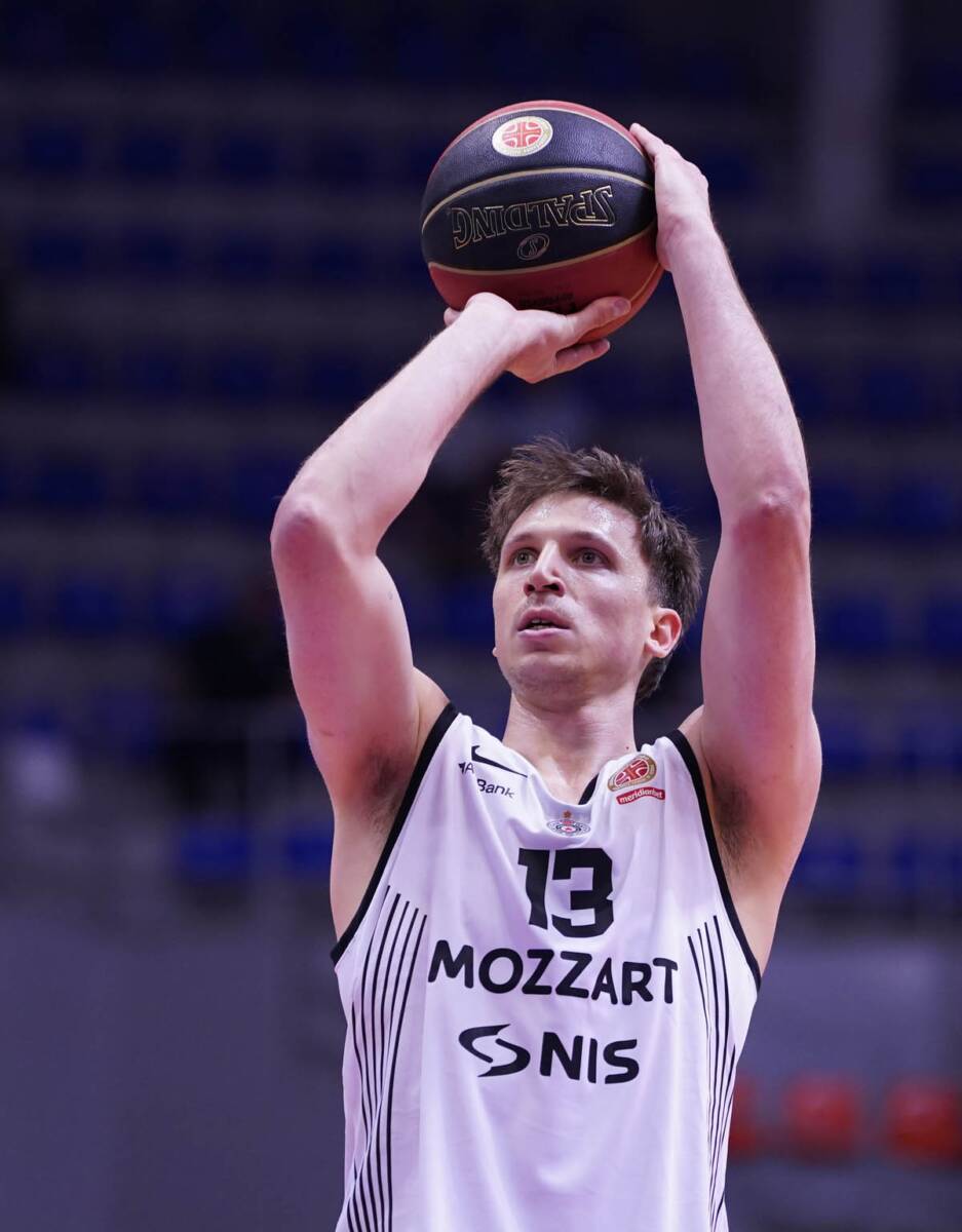 Partizan FMP F4 KLS (6).jpg