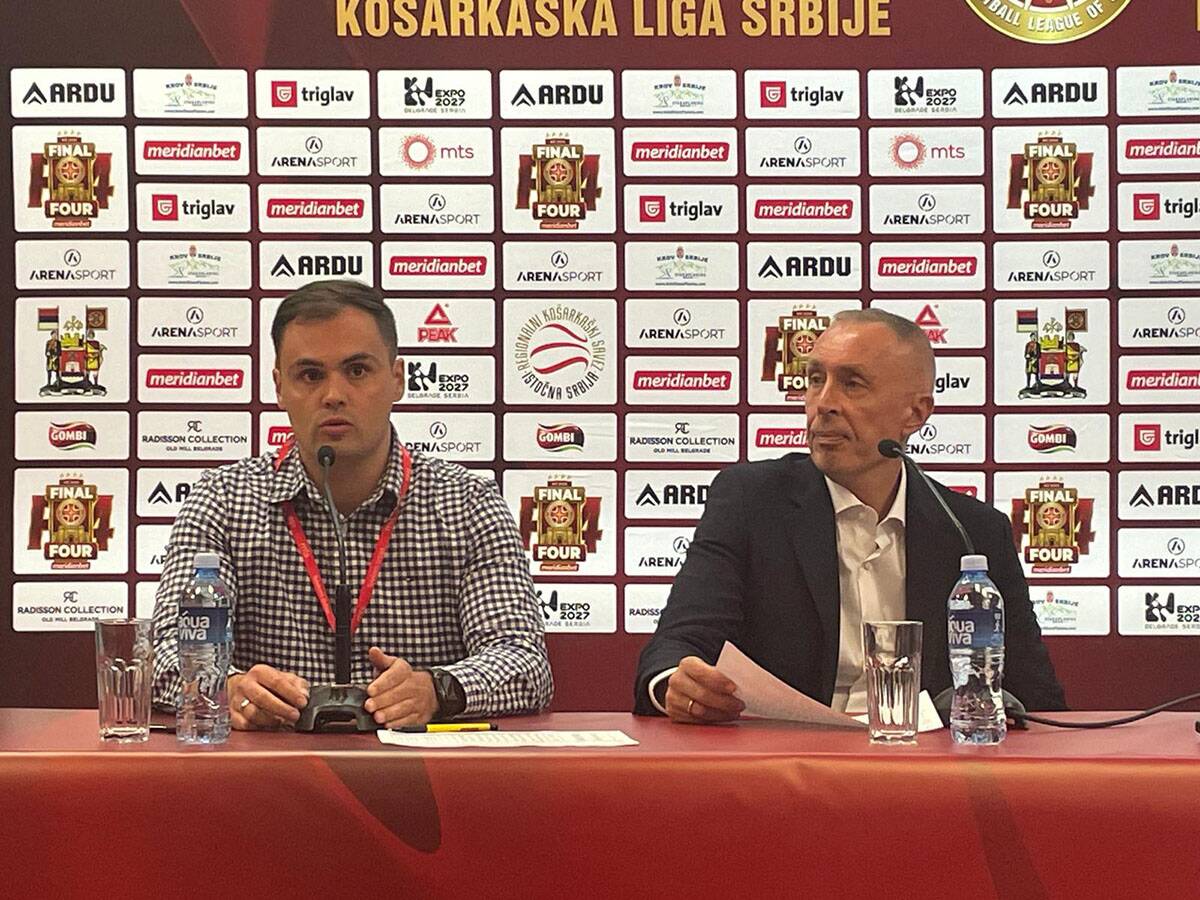 Milan Tomić konferencija (4).jpg