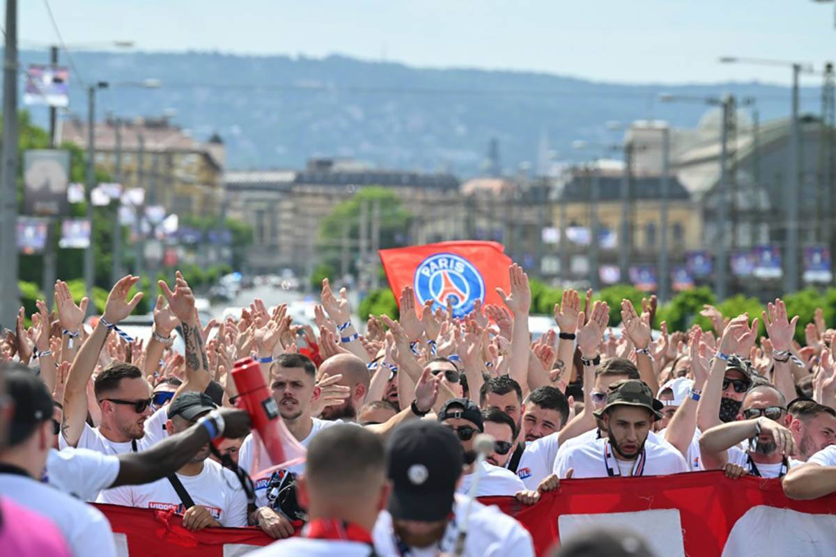 finale Lige šampiona navijači (12).jpg