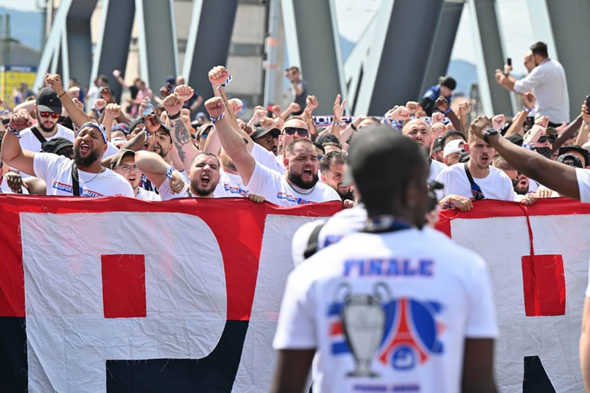 finale Lige šampiona navijači (13).jpg
