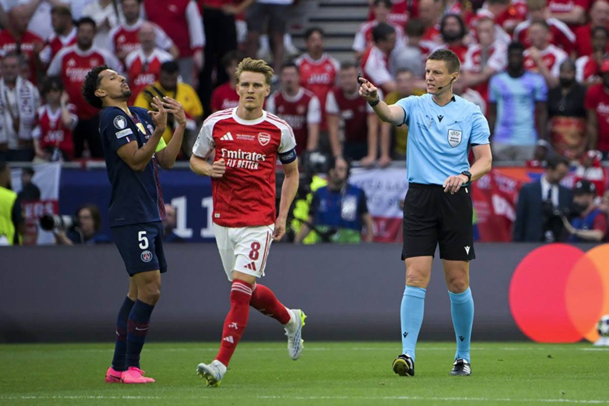 PSG - Arsenal (2).jpg
