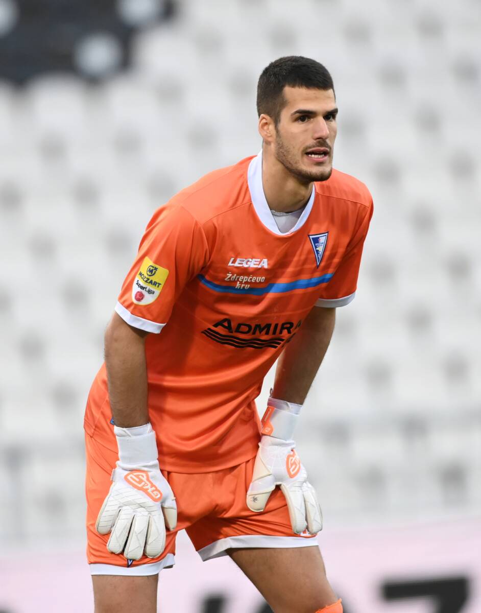 Aleksandar Vulić golman Spartaka protiv Partizana