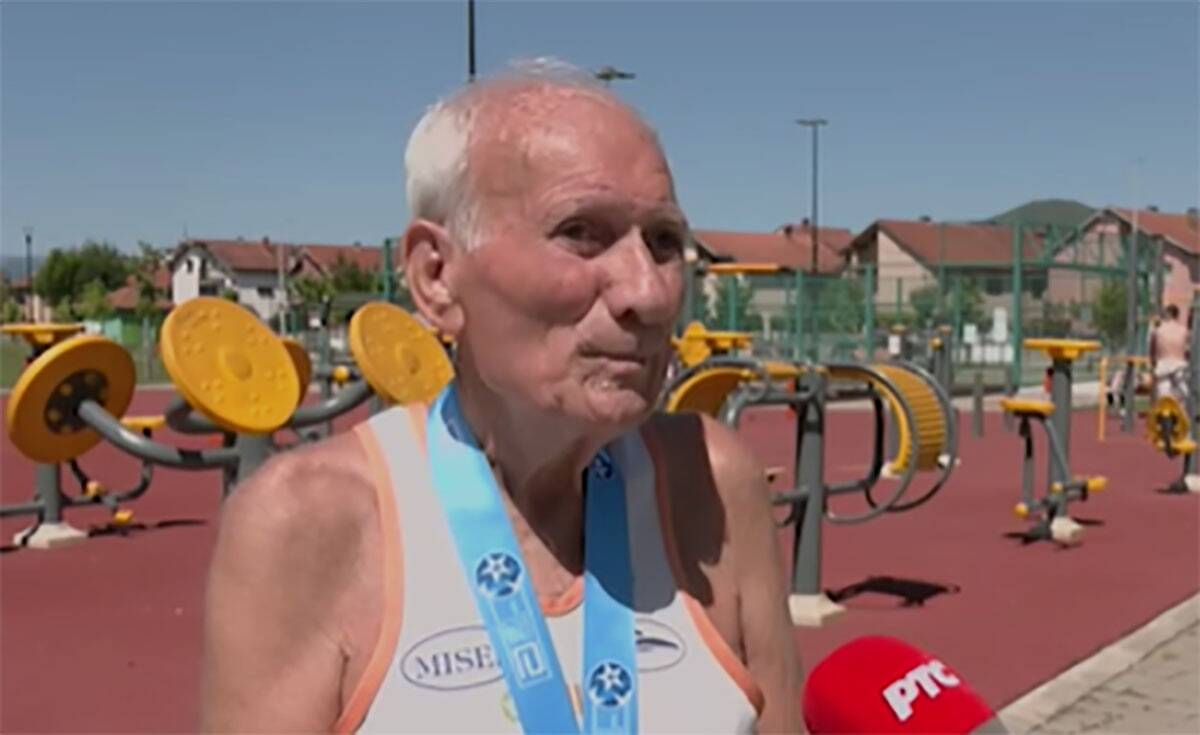 Vladimir Savić iz Pirota je maratonac i u devetoj deceniji (5).jpg