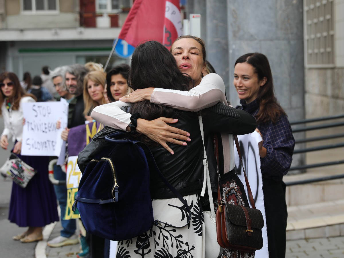 Danijela Stajnfeld stigla na sudjenje (1).jpg