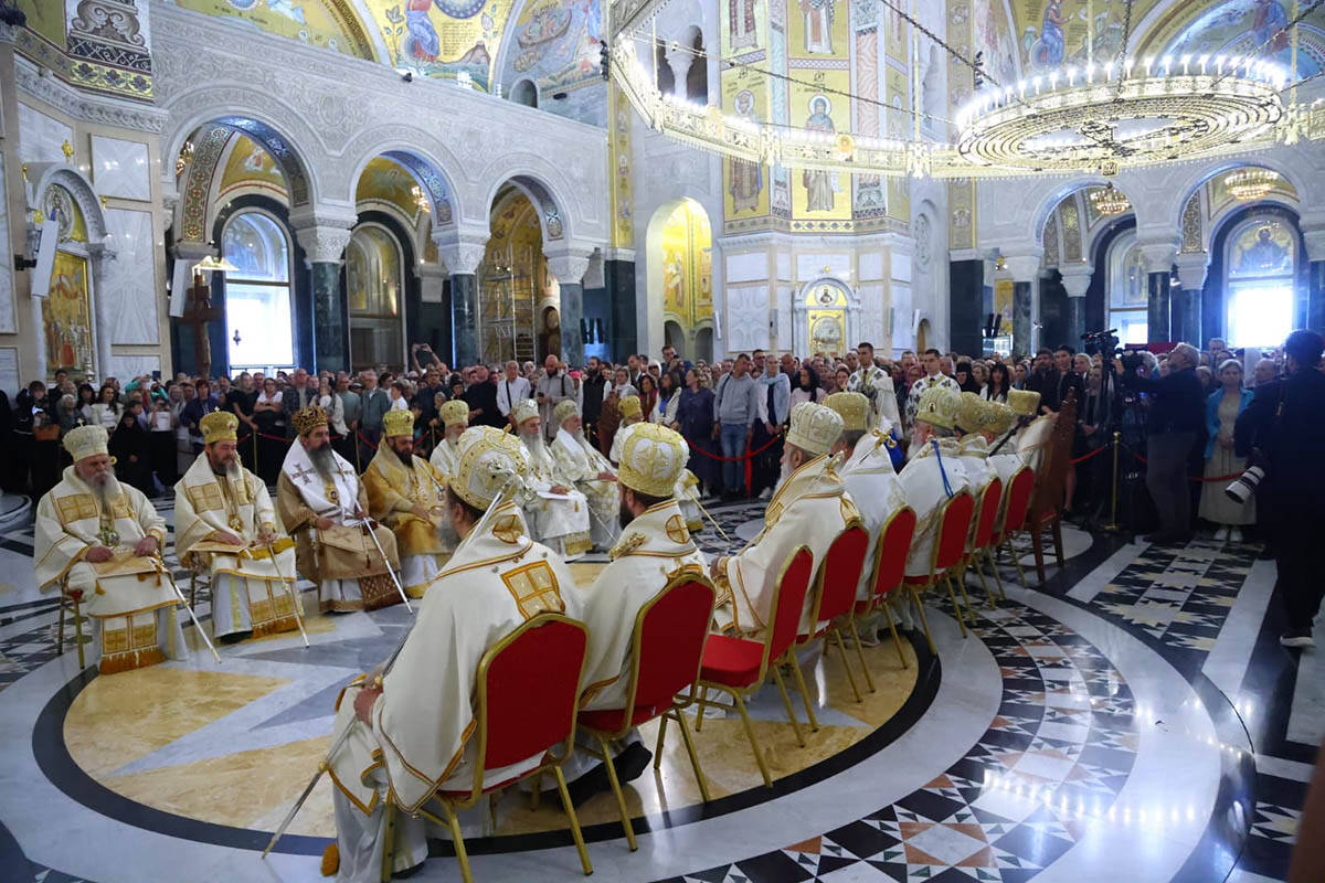 Ispraćaj Pojasa Presvete Bogorodice  (6).jpg
