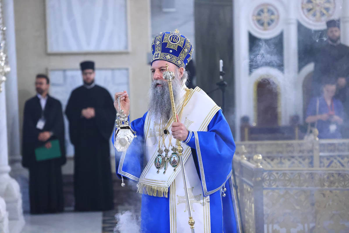 Ispraćaj Pojasa Presvete Bogorodice (3).jpg
