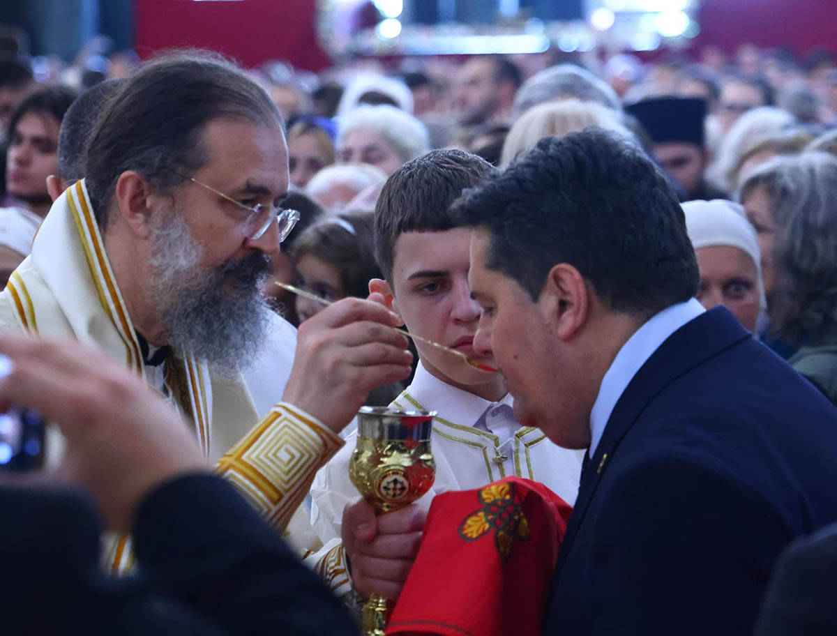 ispraćaj pojasa Presvete Bogorodice (4).jpg