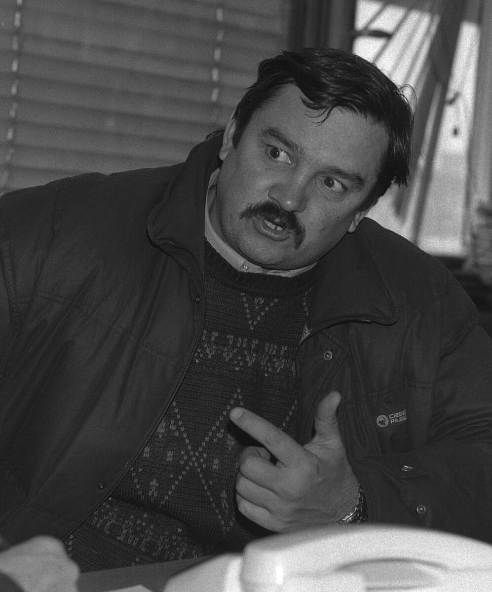 Ratko Rudić kao selektor Jugoslavije daje intervju u Beogradu