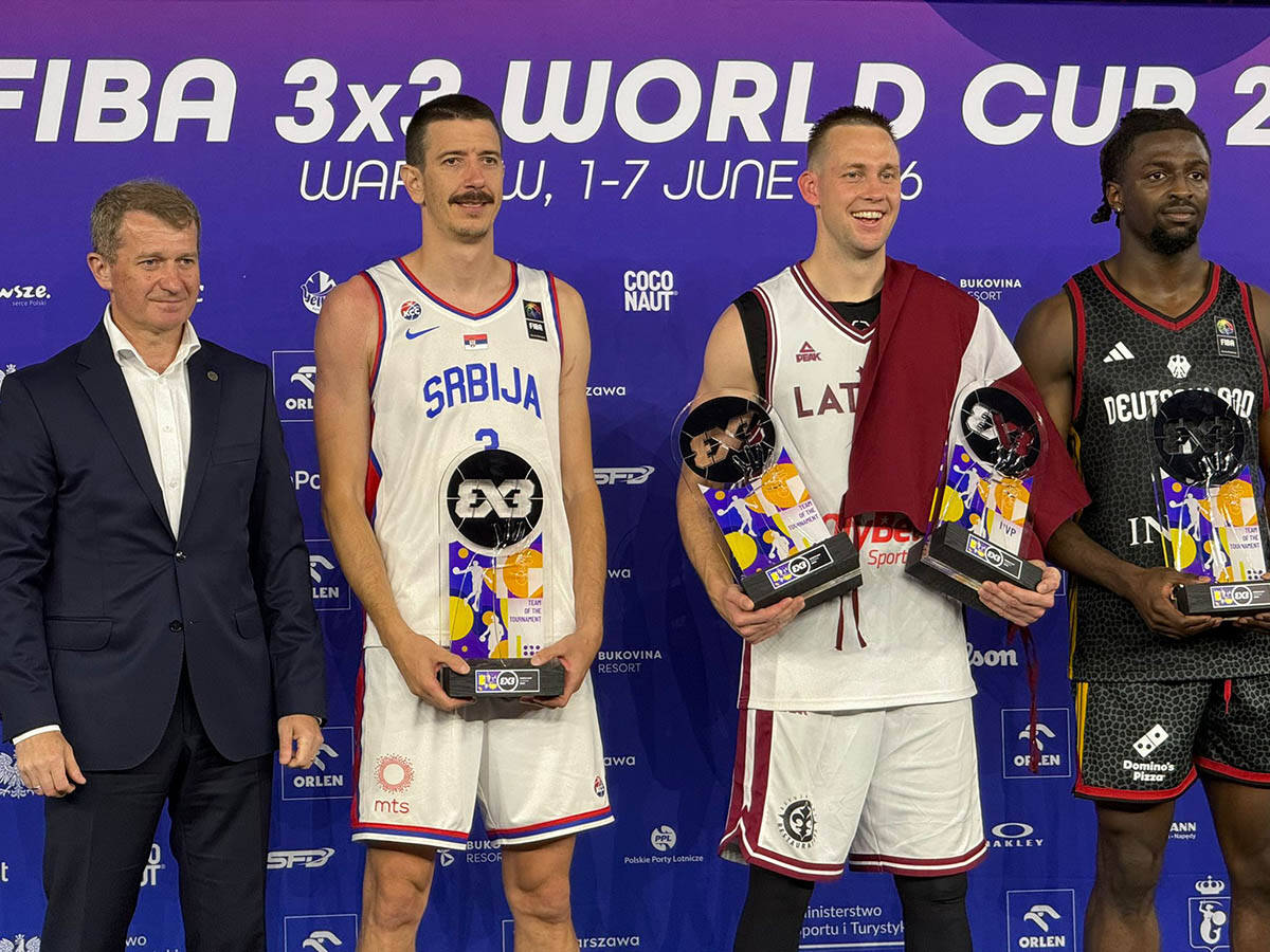 Strahinja Stojačić u idealnom timu basket 3x3 (4).jpg
