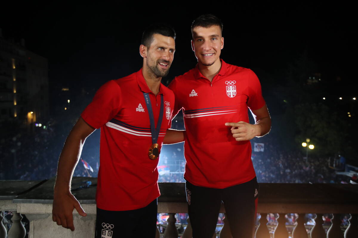 Bogdan Bogdanović i Novak Đoković na Balkonu Starog dvora