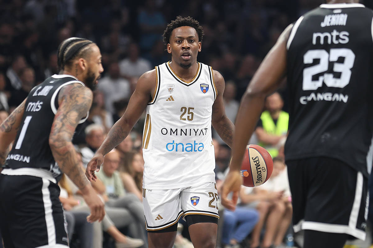 Partizan - Dubai (10).jpg