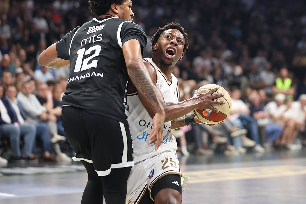 Partizan - Dubai (14).jpg