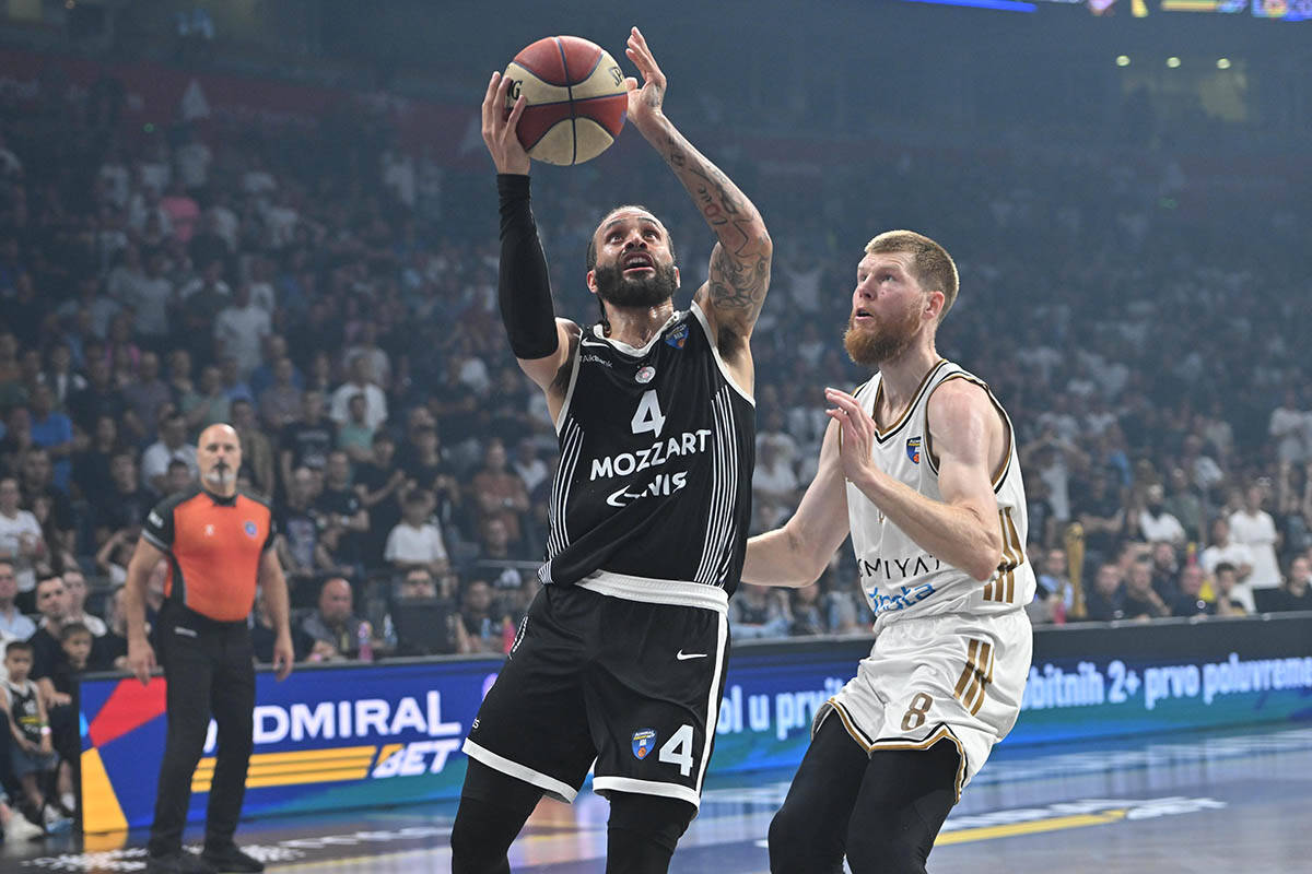 Partizan vs Dubai (20).jpg