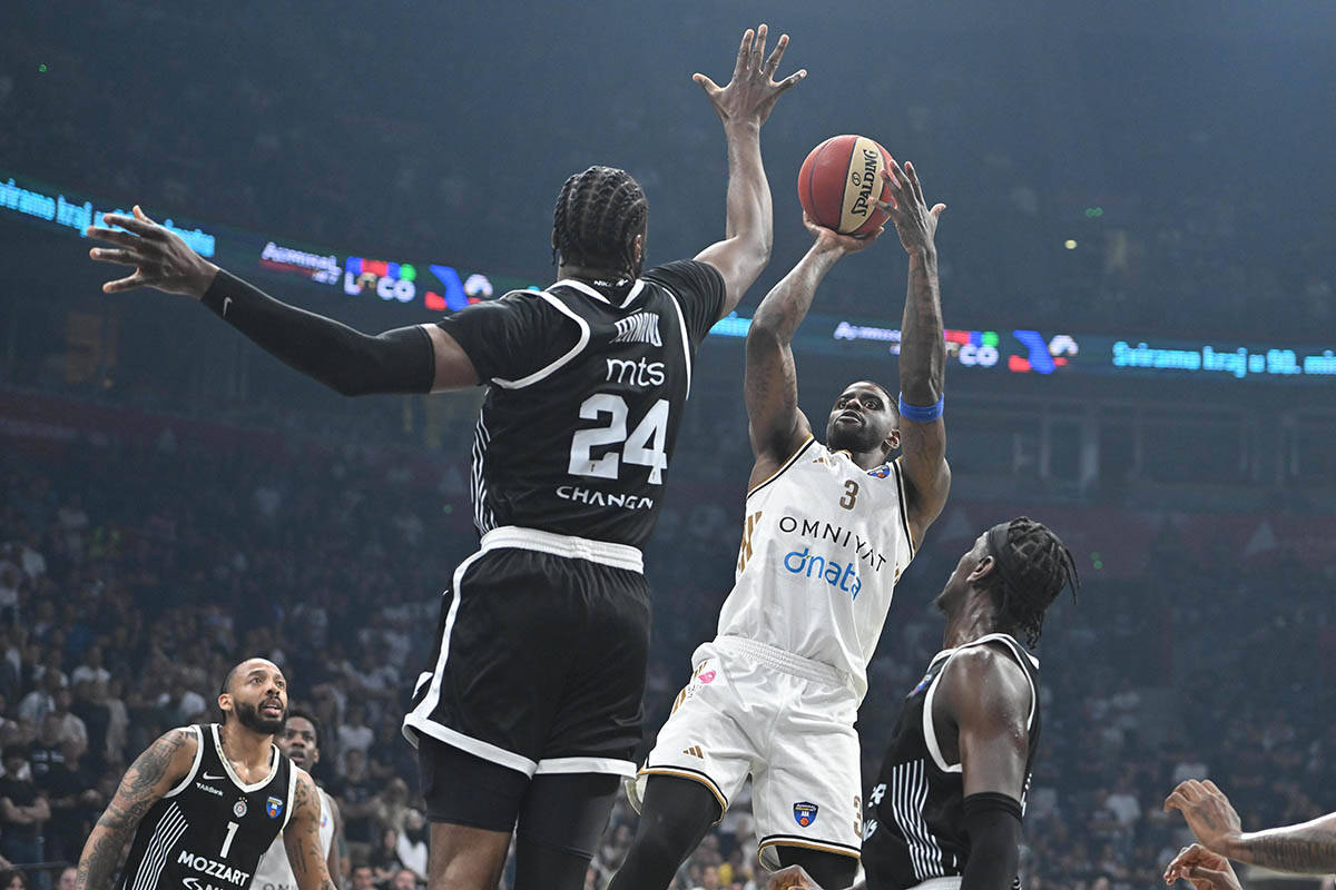Dubai vs Partizan (20).jpg