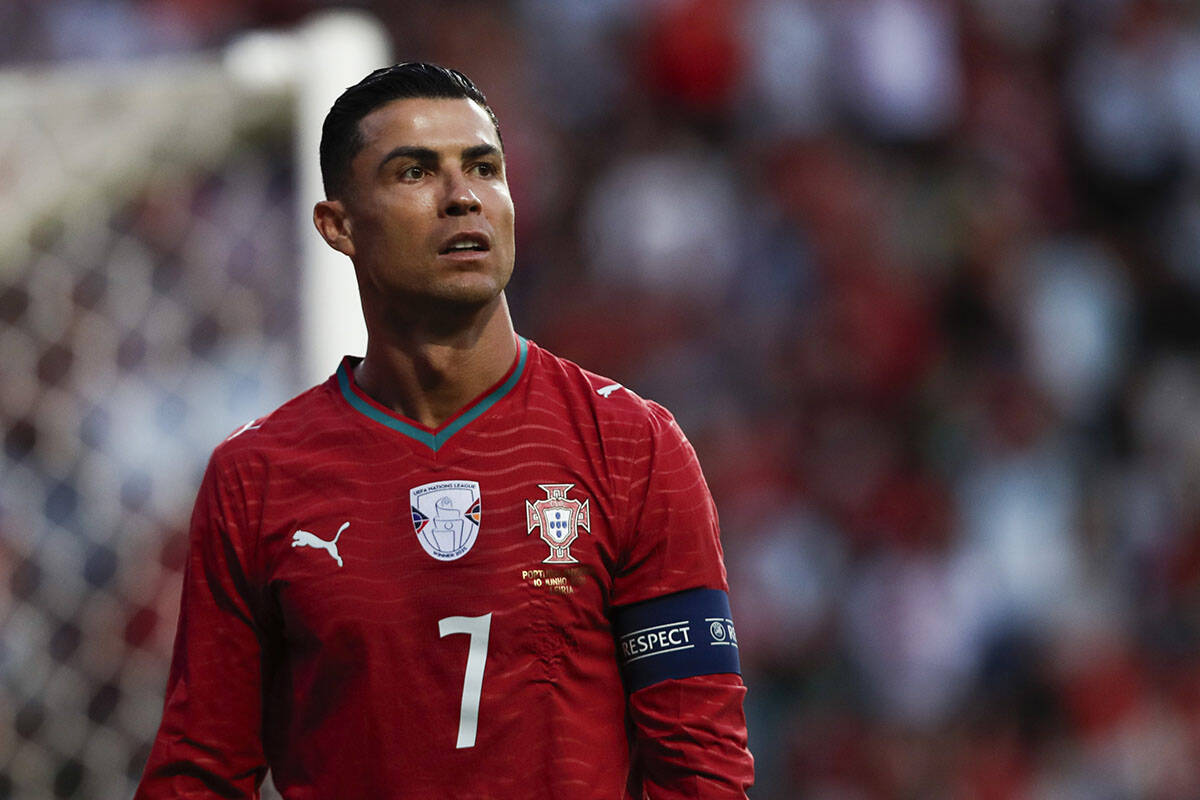 Kristijano Ronaldo u dresu Portugala  (2).jpg