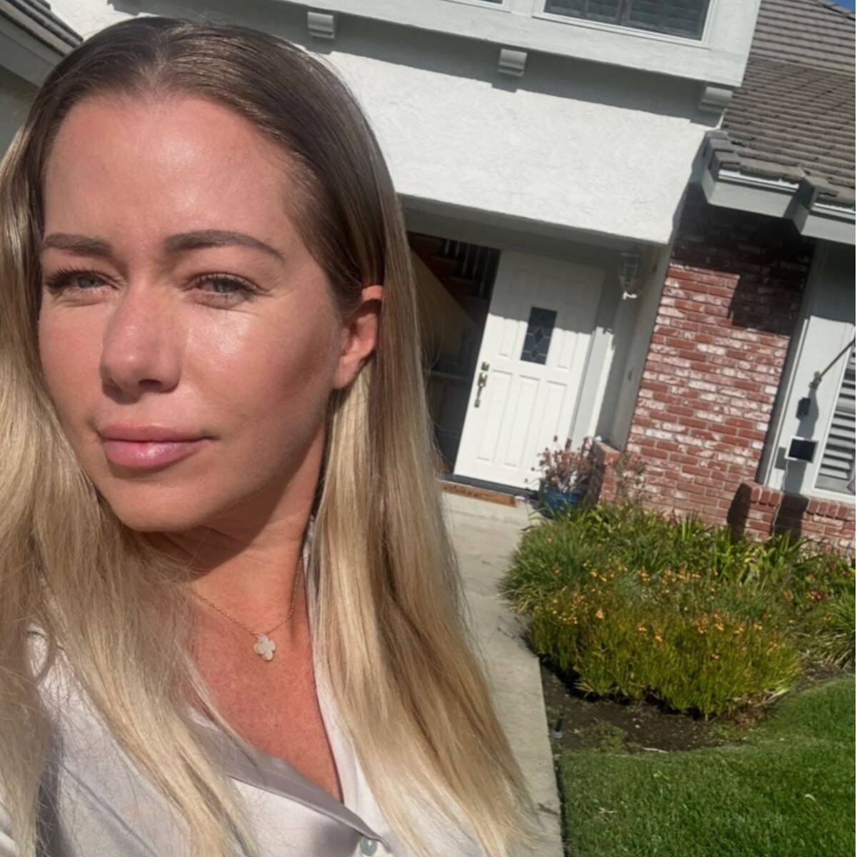 Kendra Vilkinson.jpg