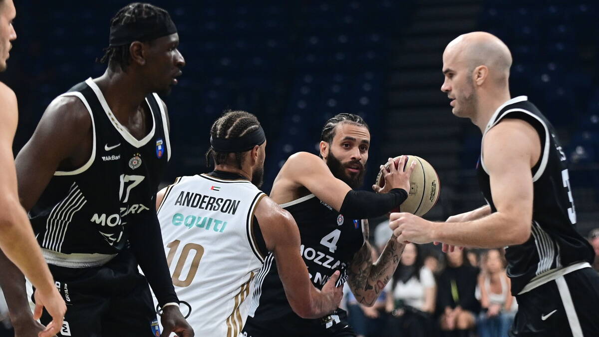 Dvejn Vašington u napadu na Partizan Dubai