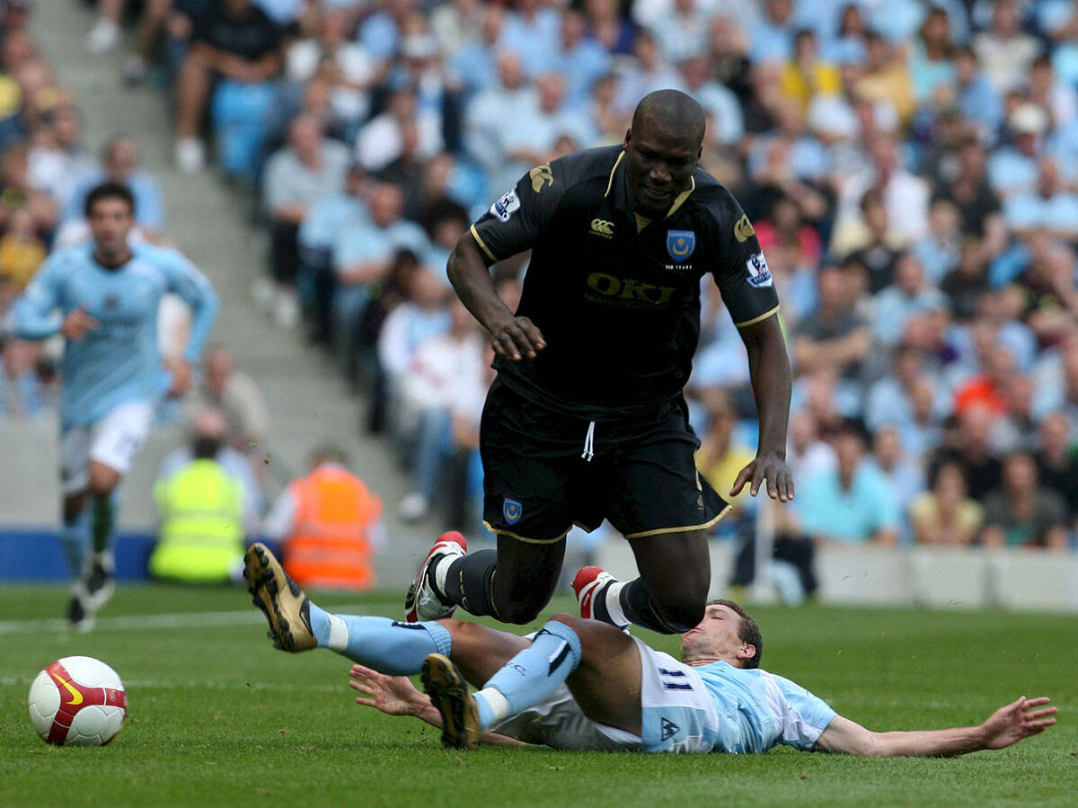 Papa Bouba Diop (2).jpg