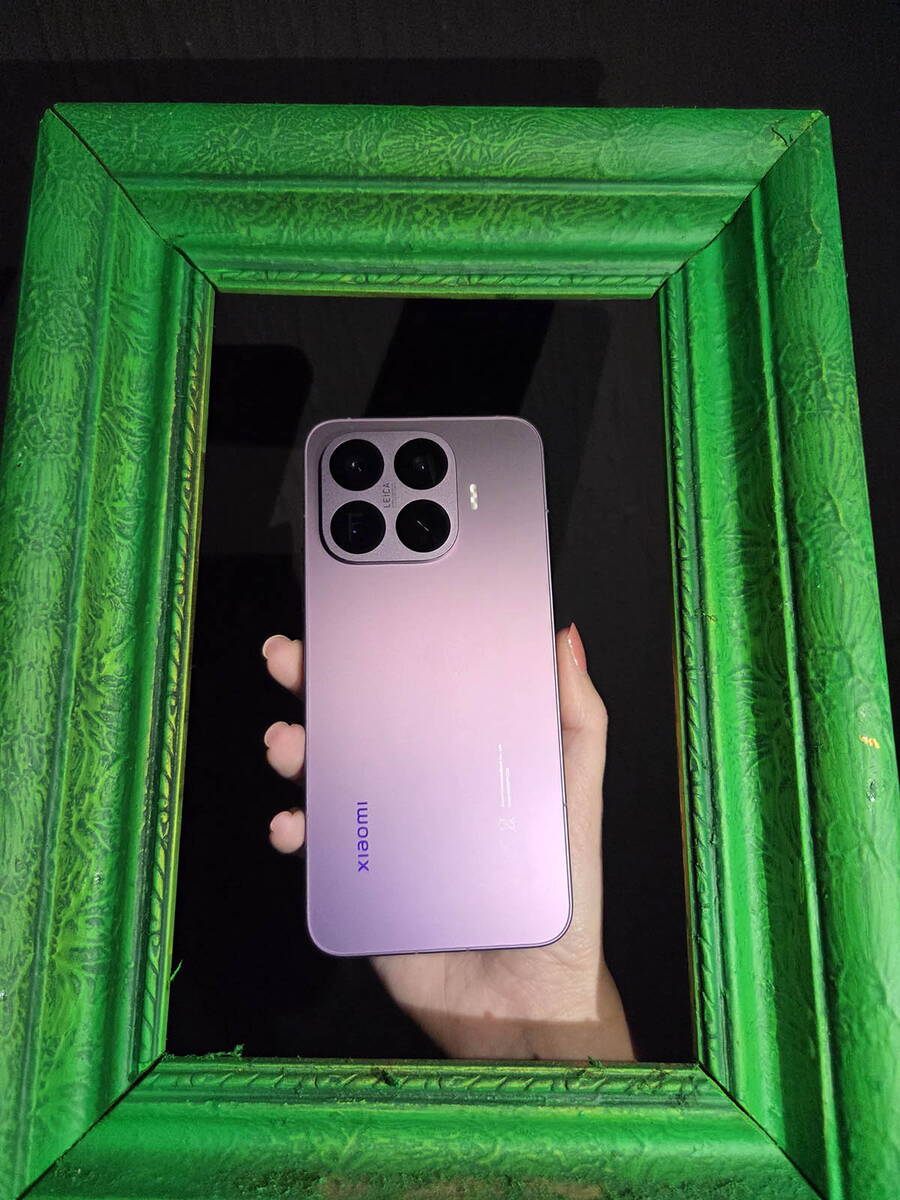 Xiaomi 17T_Brush Event Studio_08.jpg