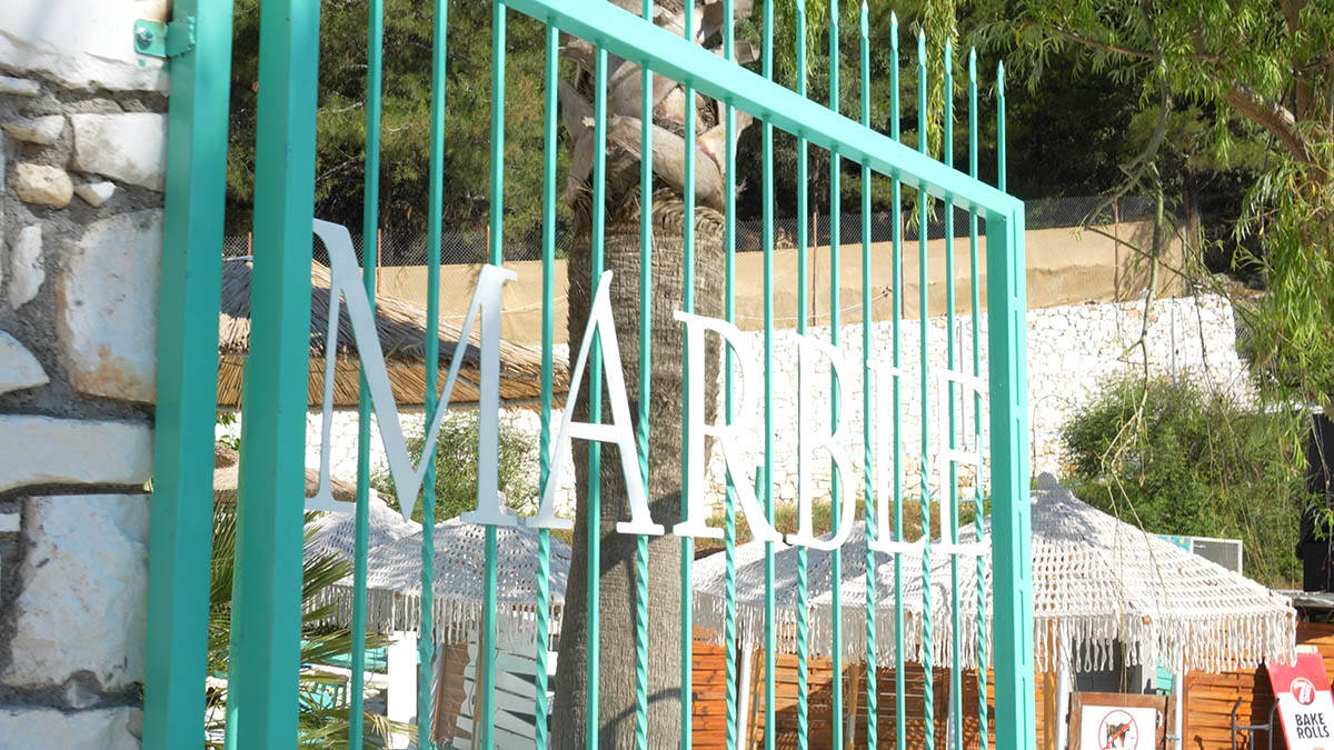 Mermerna plaža (14).jpg