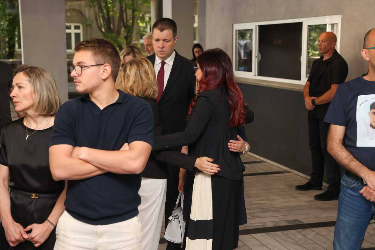 Roditelji žrtava iz Ribnikara čekaju presudu Kecmanovićima  (3).jpg