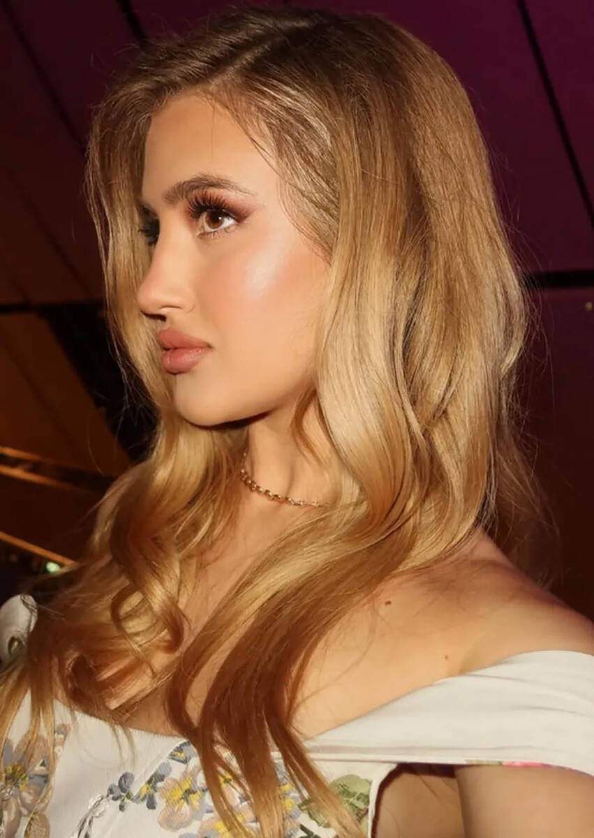 Lena Marinković (11).jpg