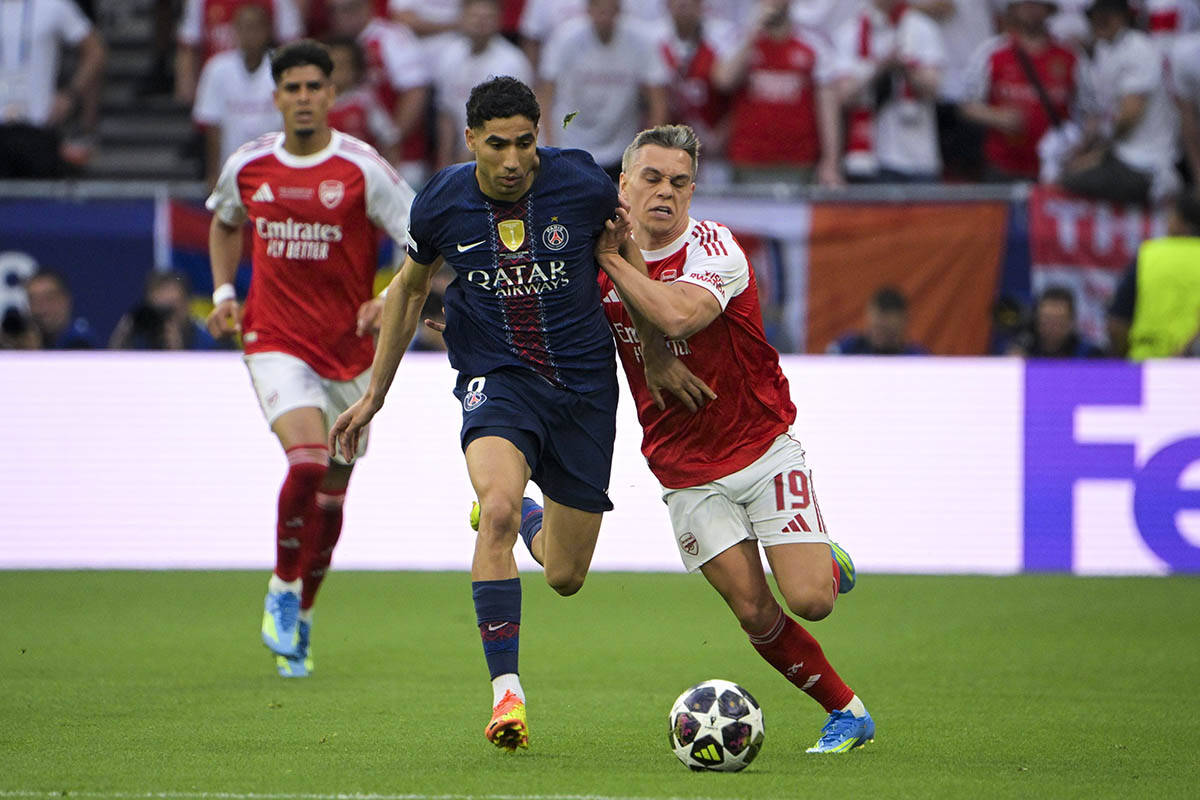 Ašraf Hakimi (8).jpg