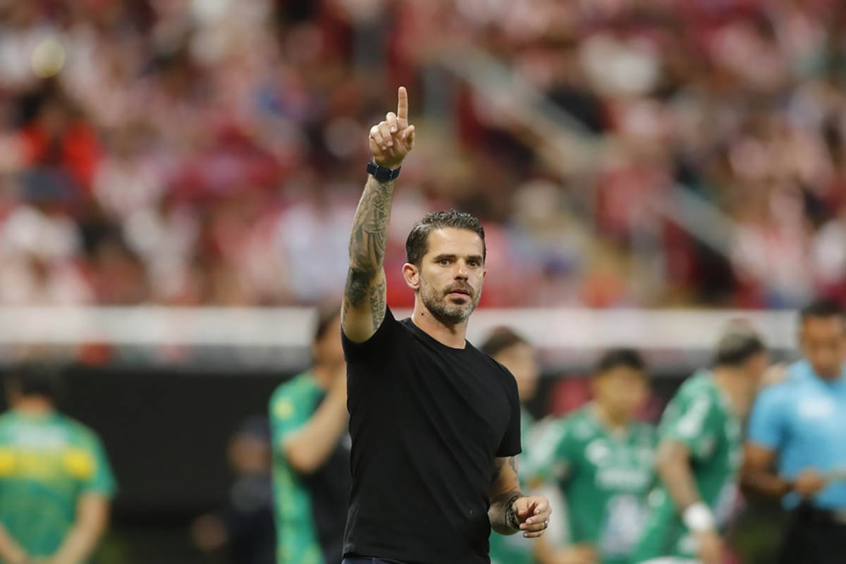 Fernando Gago (3).jpg